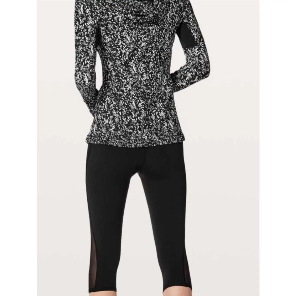 Lululemon clothing - Black 1