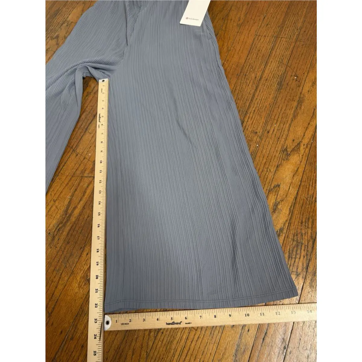 Lululemon clothing - Gray 9