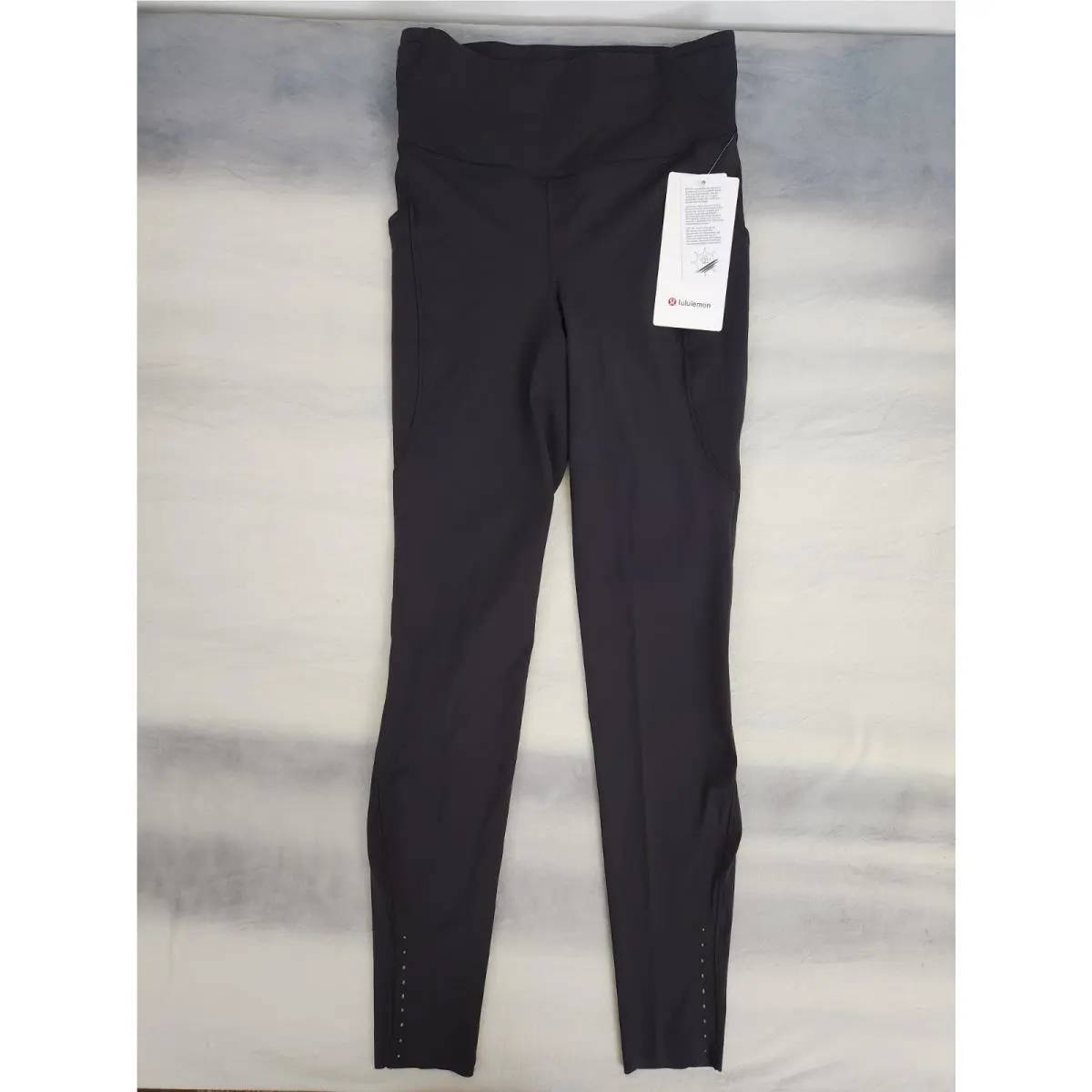 Lululemon Fast and Free HR Tight 28 Pockets Women`s Size 4 Black
