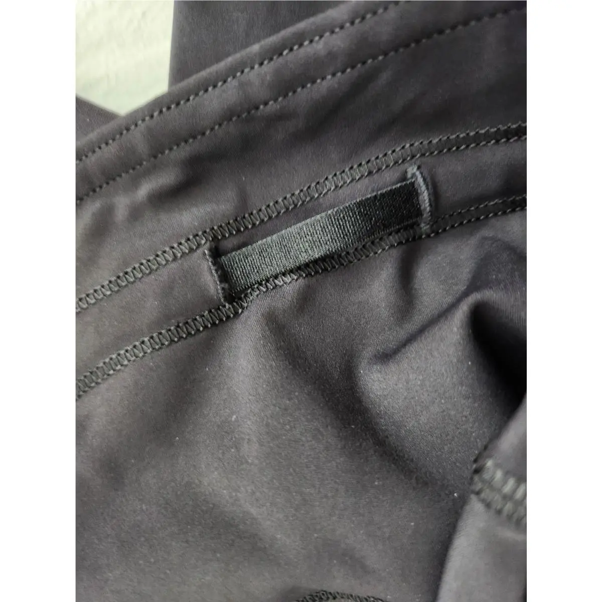 Lululemon clothing - Black 2