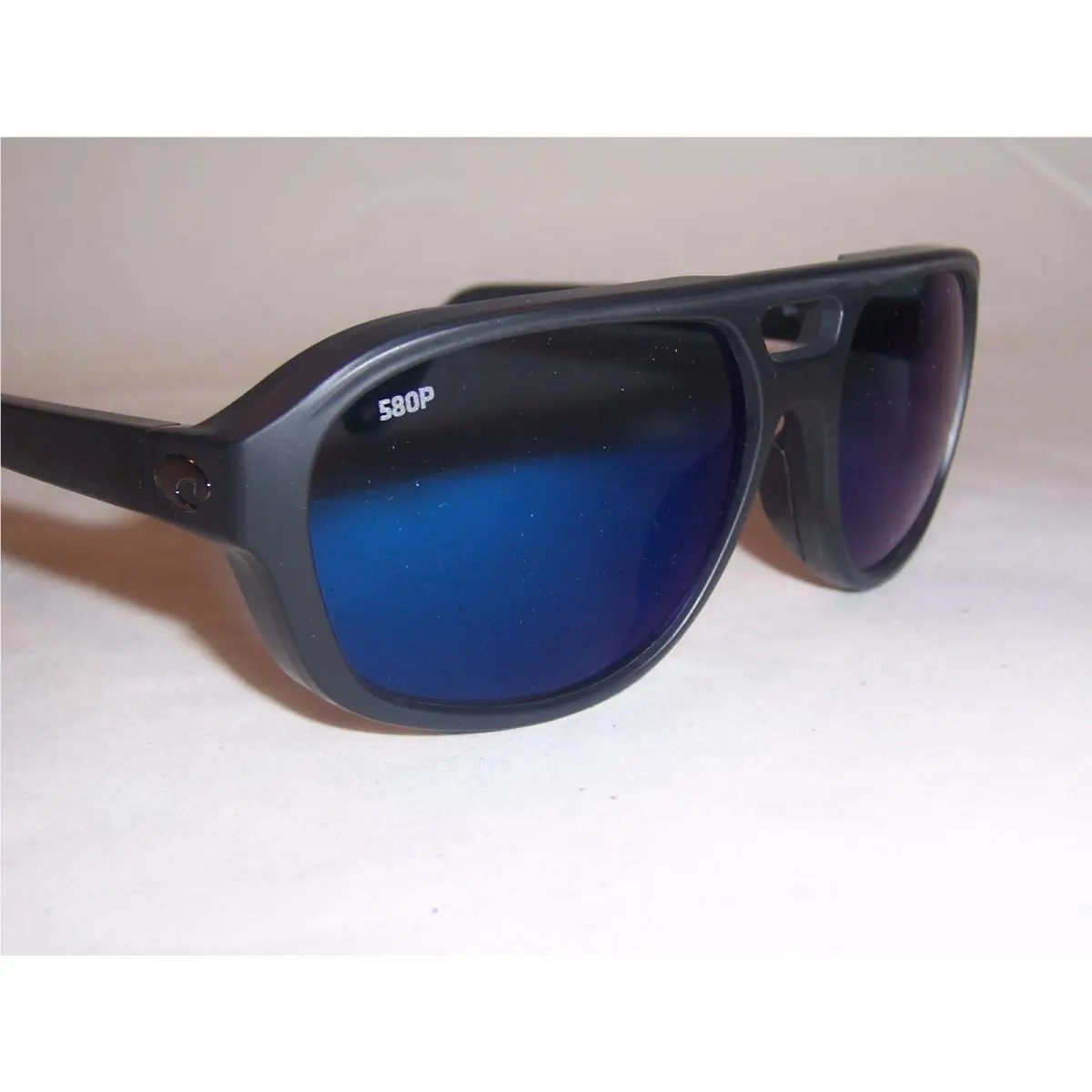 Costa Del Mar Street Heat Sunglasses Black/blue Mirror 580P Polarized