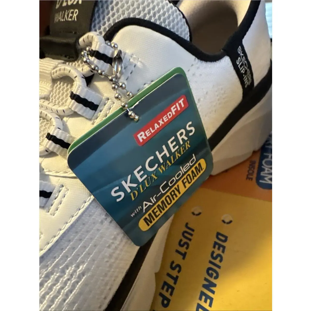 Skechers shoes - Skechers D`Lux Walker 2.0 - Walker - 232446/WBK - White/Black 17