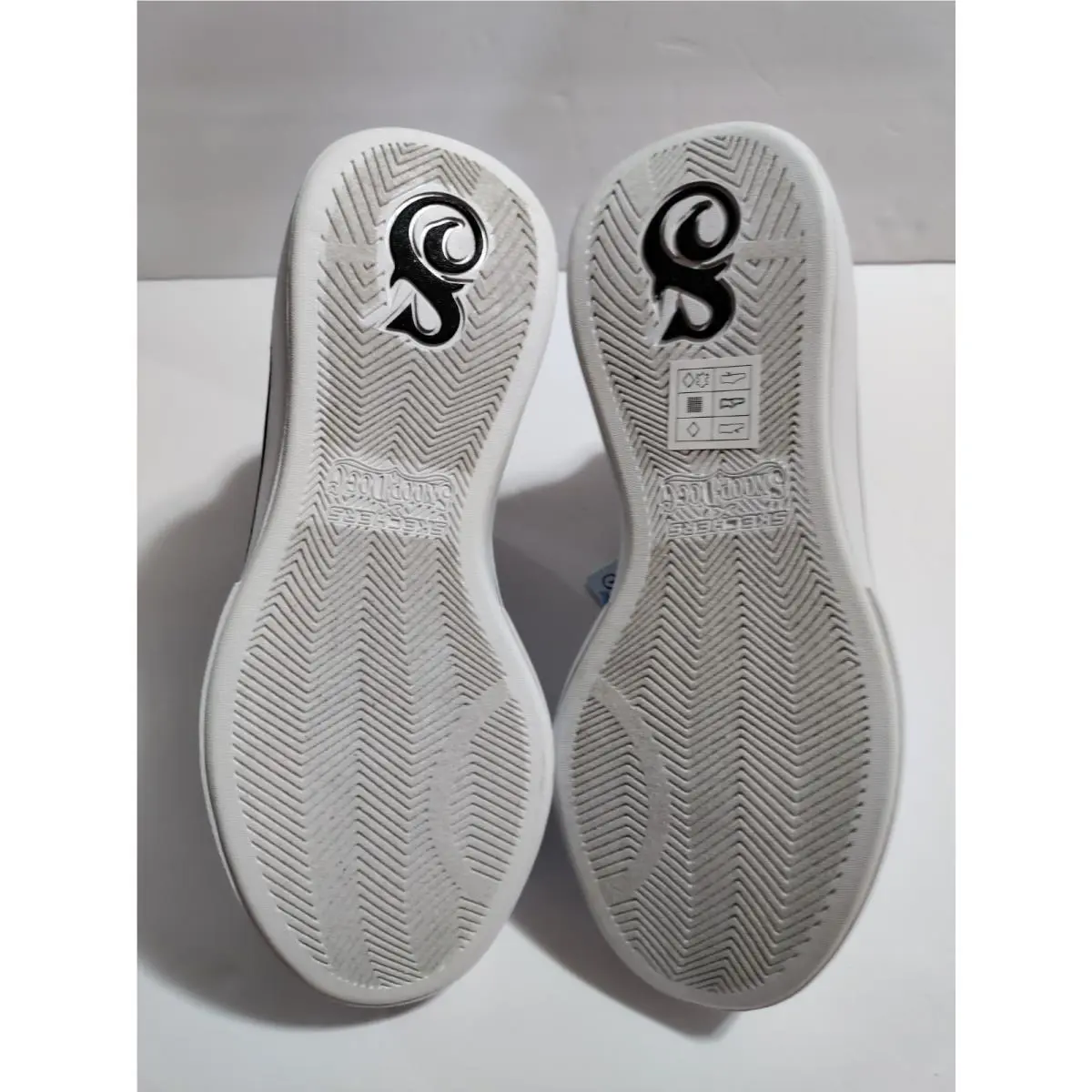 Skechers shoes - Skechers Snoop Dogg Slip-Ins - Snoop Dogg - Silver (UPC: 198376229641) 5