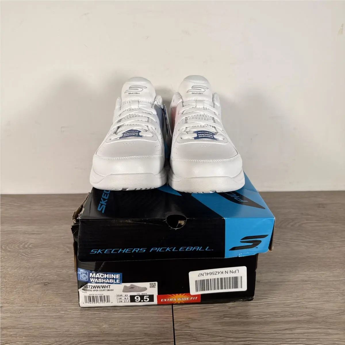 Skechers shoes - White (UPC: 0196989640570) 1