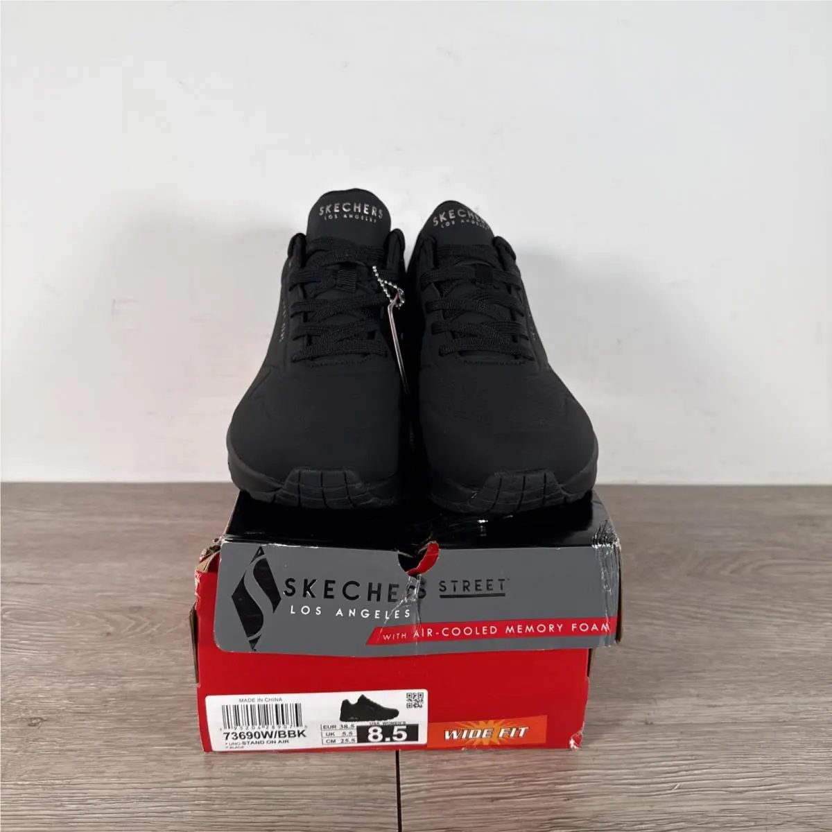 Skechers shoes - SKECHERS UNO STAND ON AIR - Black (UPC: 0195204289075) 0