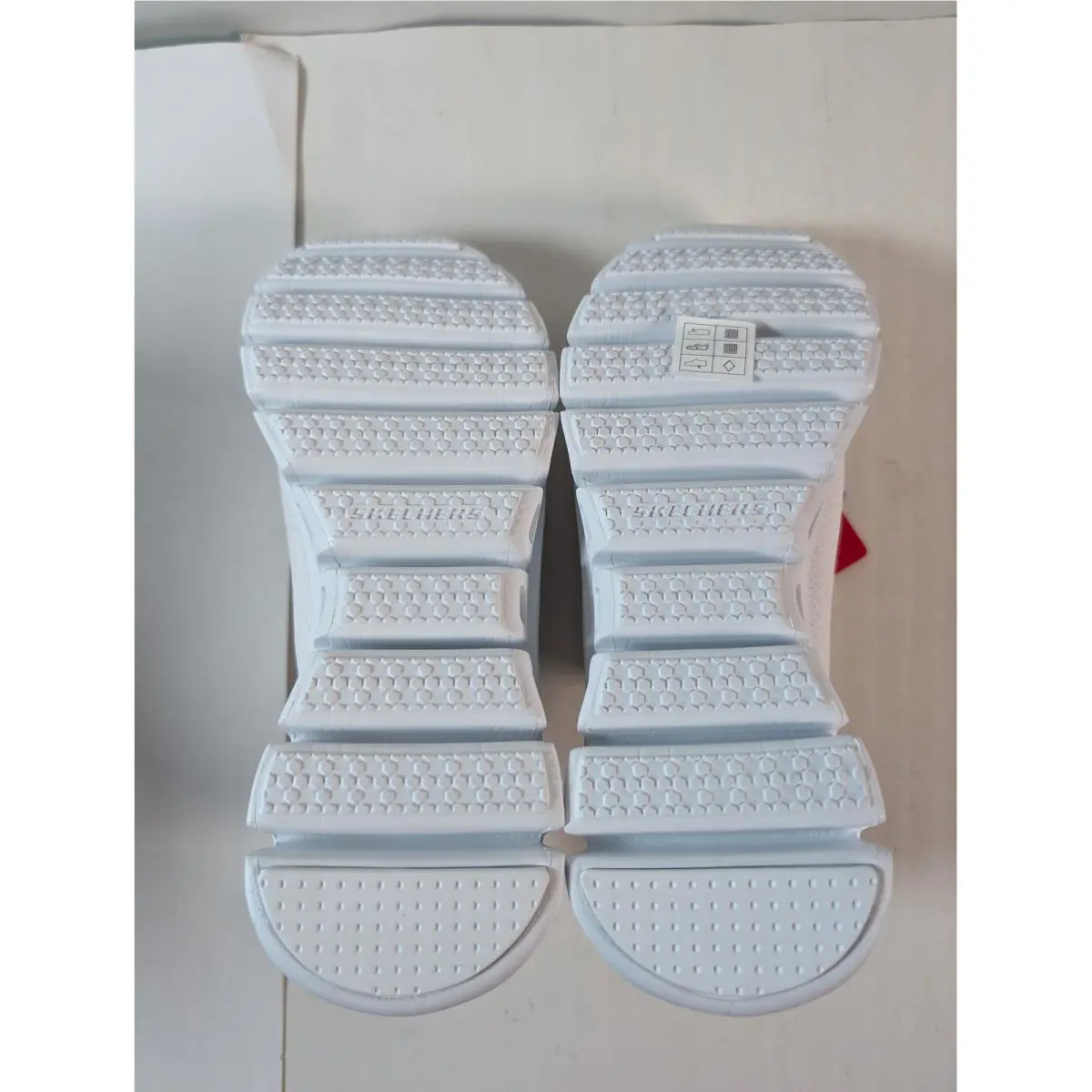 Skechers shoes - White (UPC: 198376828929) 3