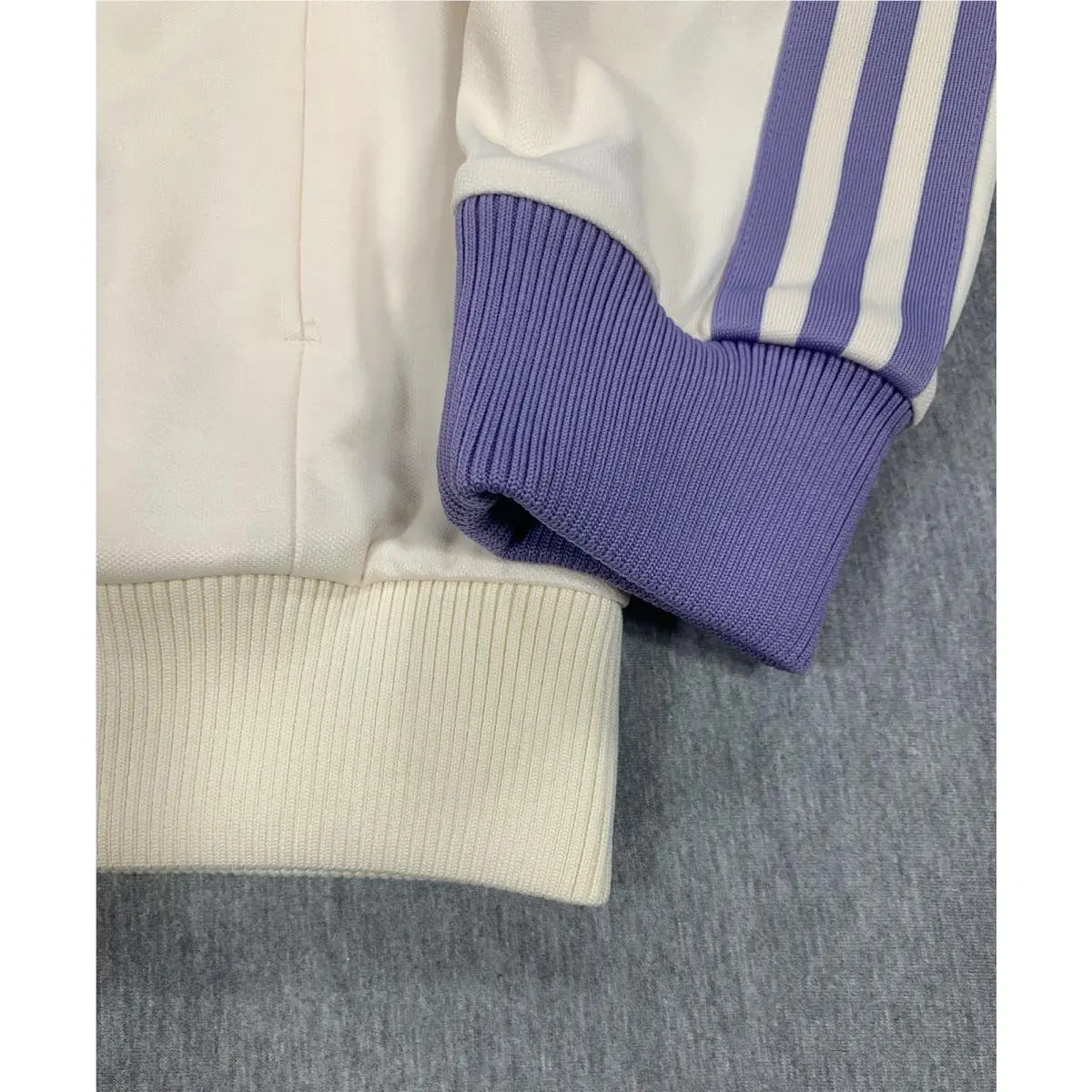 Adidas clothing - IY0058 - IY0058 - Ivory 2