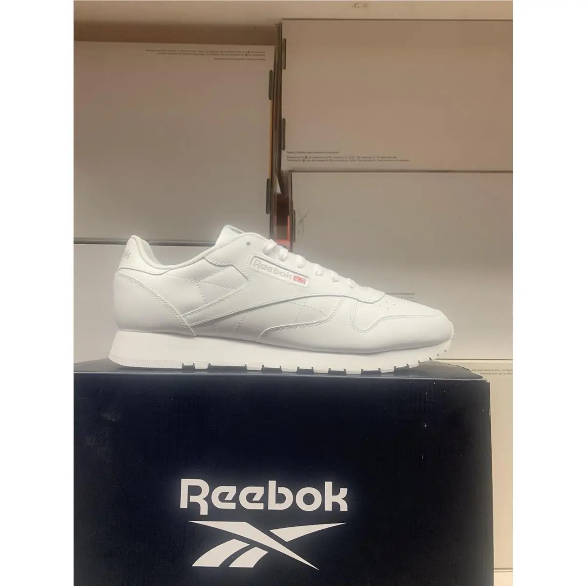 Reebok shoes - Reebok Classic Leather - Classic Leather - GY0953 - White 3