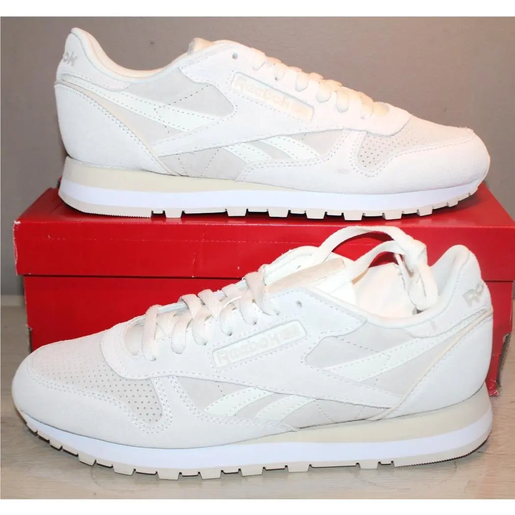 Reebok Men`s Classic Leather White Running Course Sneakers Size 9.5