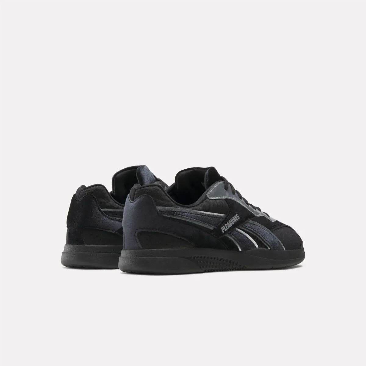 Reebok shoes - Black (UPC: 198806367943) 1