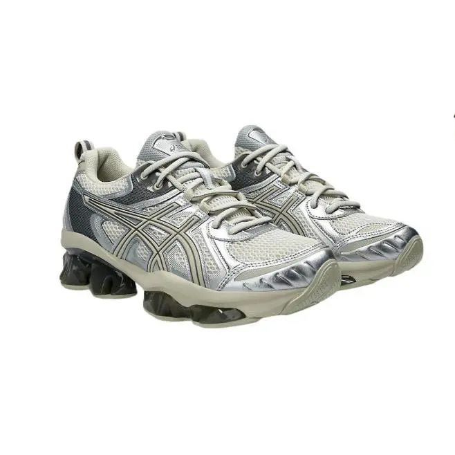 Asics shoes - White/Light Dust 8