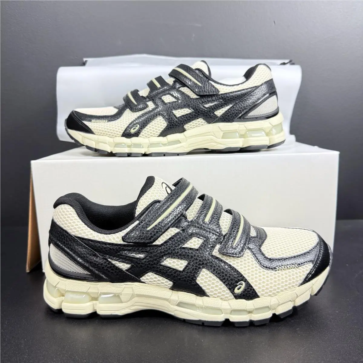 Asics Gel Kayano 20 Hal Studios Bone Size 9.5 Mens 1203A499-250