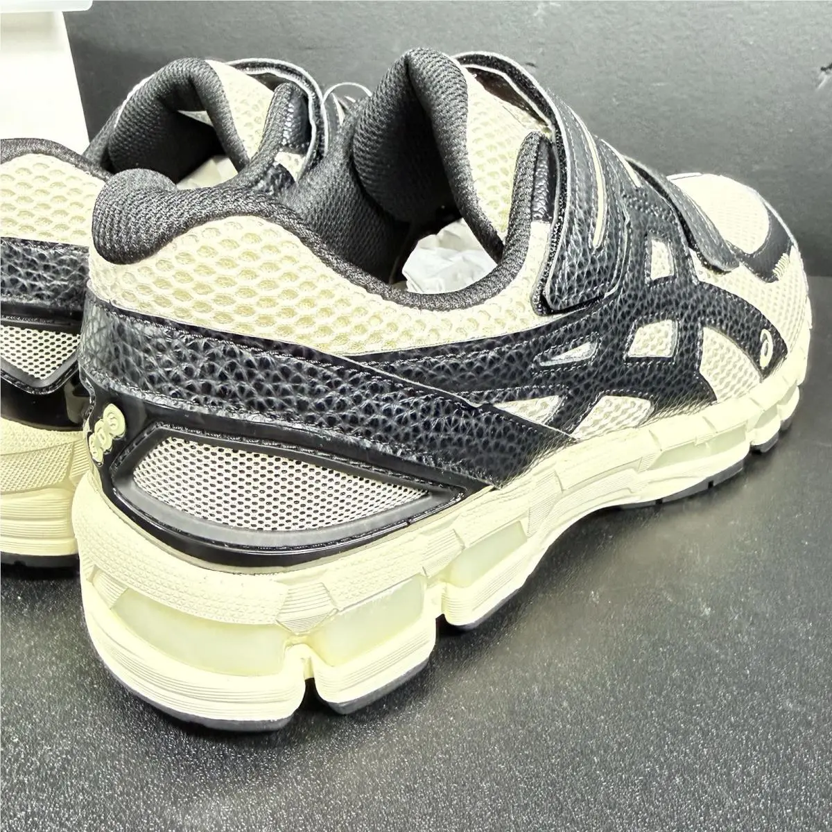 Asics shoes - ASICS Gel Kayano 20 - Gel Kayano - 1203A499-250 - Black 10