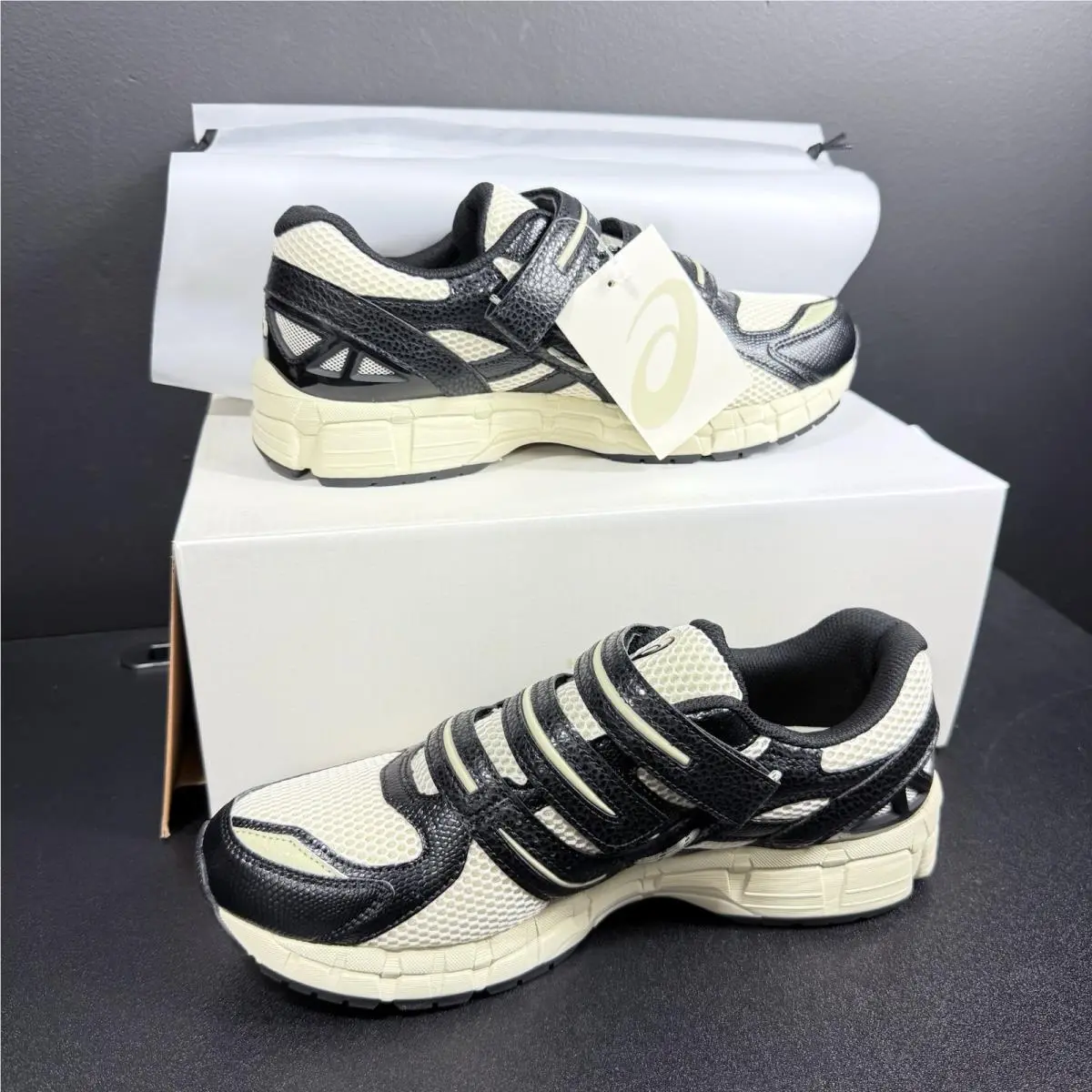Asics shoes - ASICS Gel Kayano 20 - Gel Kayano - 1203A499-250 - Black 2