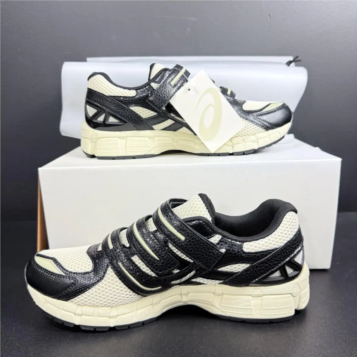 Asics shoes - ASICS Gel Kayano 20 - Gel Kayano - 1203A499-250 - Black 3