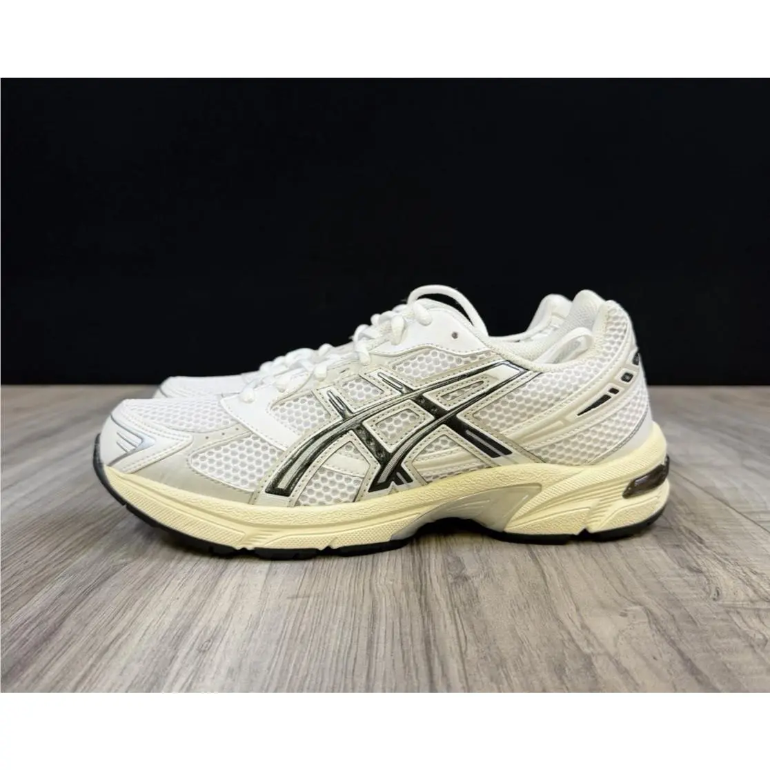 Asics shoes - ASICS Gel 1130 - Gel - 1201A256-118 - White (UPC: 197298095204) 0
