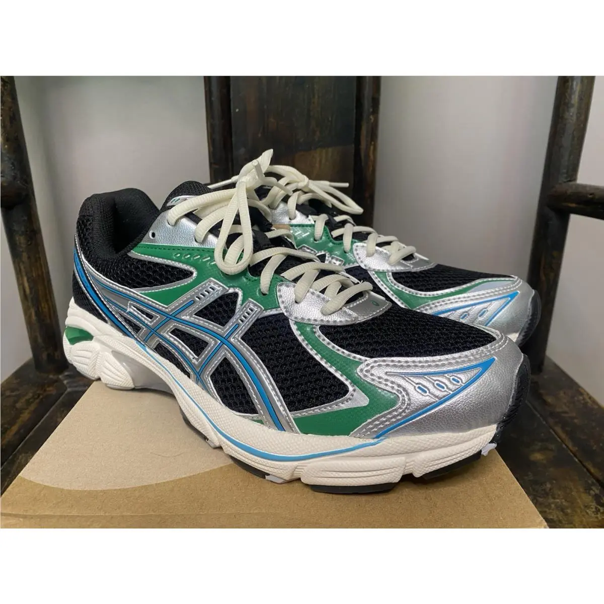 Asics shoes - ASICS - 1203A275-003 - Black/Morpho 1