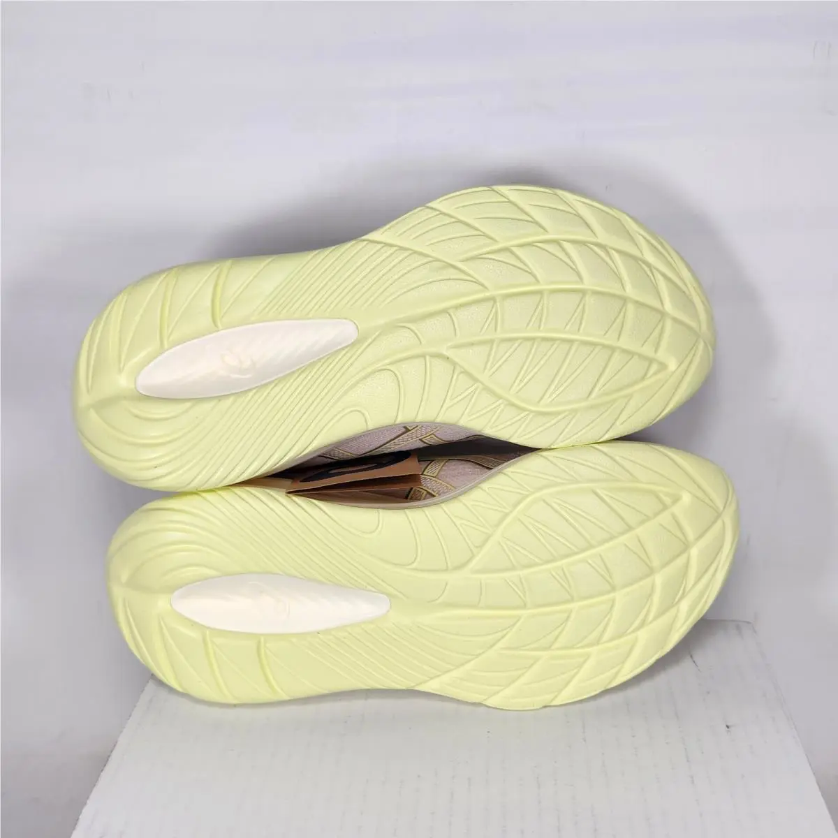 Asics shoes - ASICS GEL-Cumulus - Beige 3