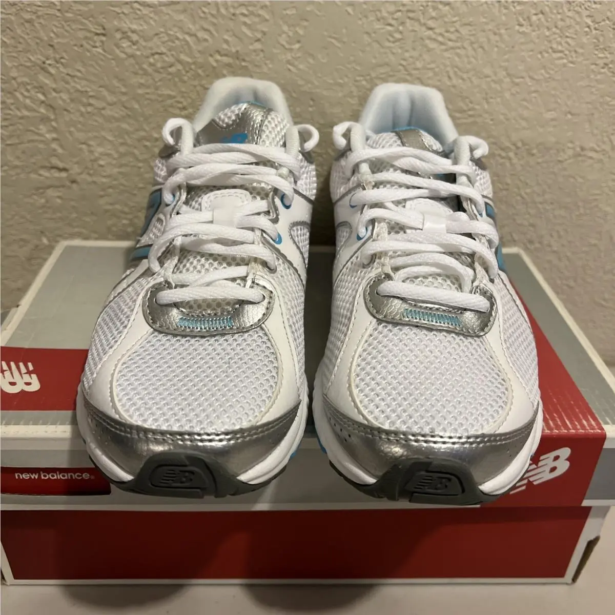 New Balance shoes - Walking - Walking - WW665WB - White (UPC: 0602850351389) 0