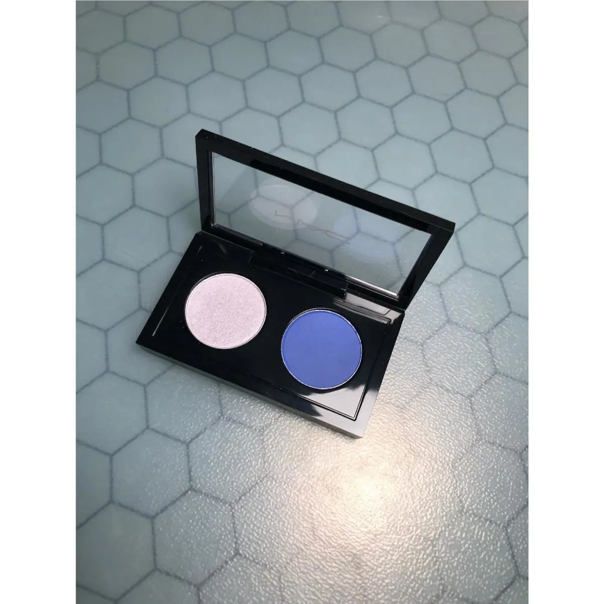 Mac M.a.c Eye Shadow X2 Palette Dynamic Duo 2 Very Rare