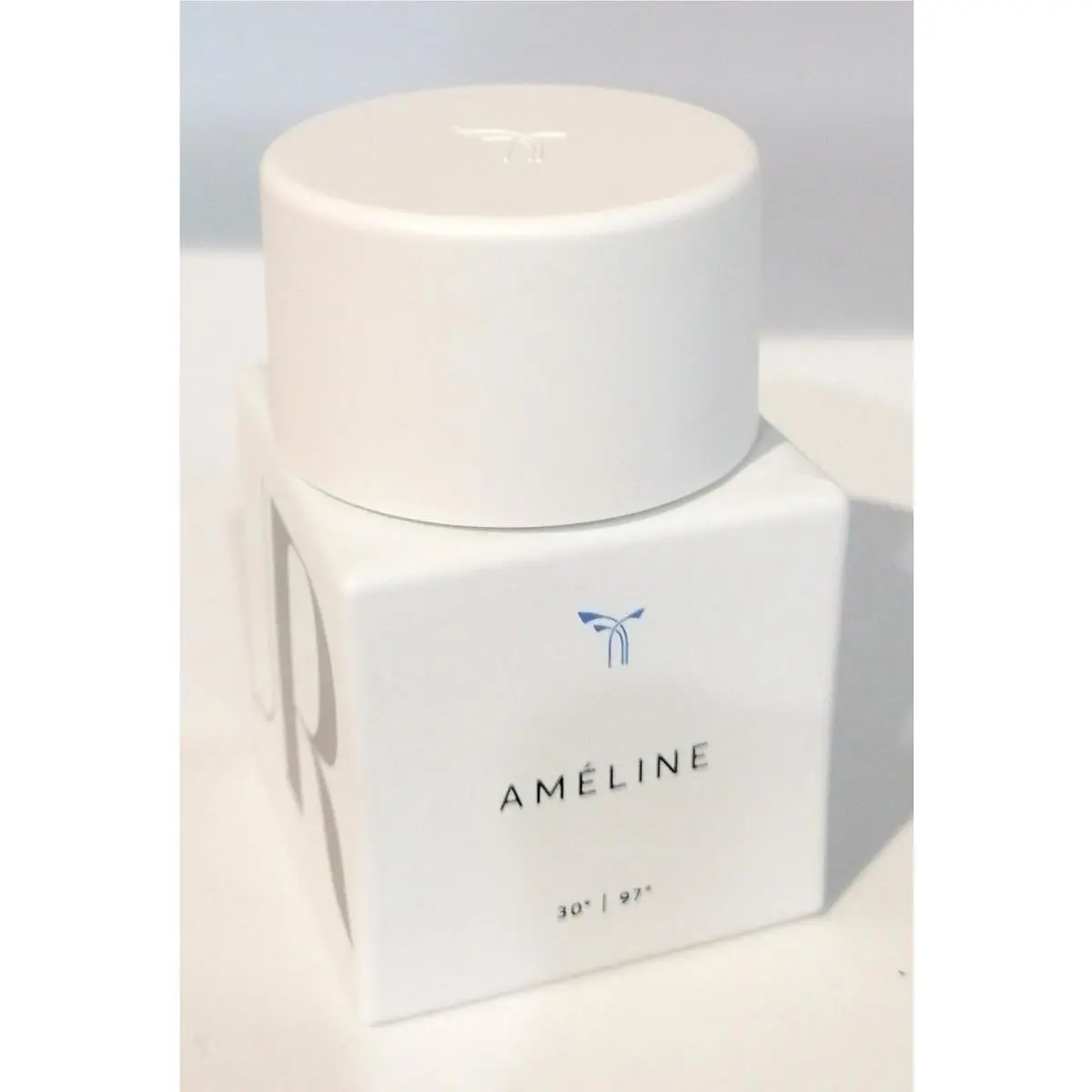 Ameline Eau de Parfum Spray by Phlur 1.7oz 50ml Batch 19092 CI