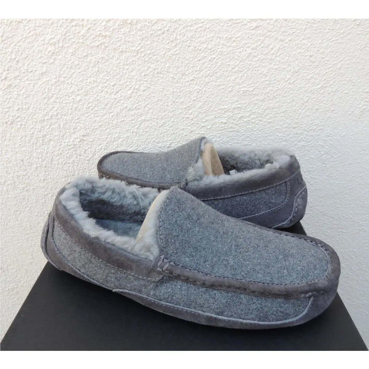 UGG shoes - UGG Ascot - Ascot - Gray (UPC: 737872395179) 3