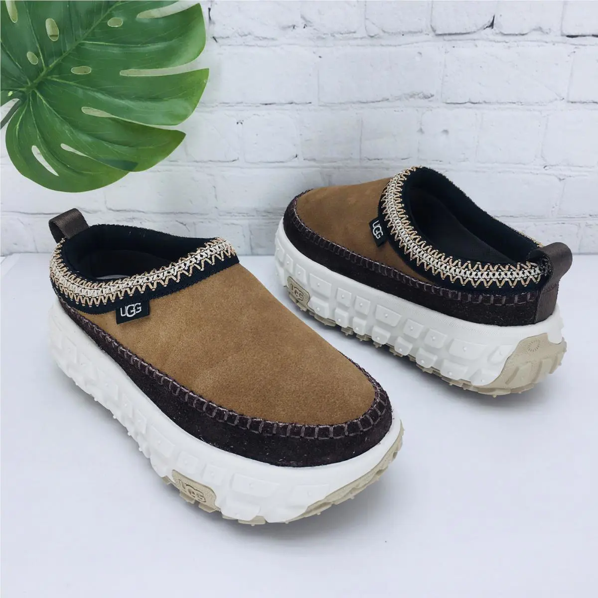 UGG shoes - UGG Venture Daze - Venture Daze - Chestnut/ Ceramic (UPC: 197634023441) 5