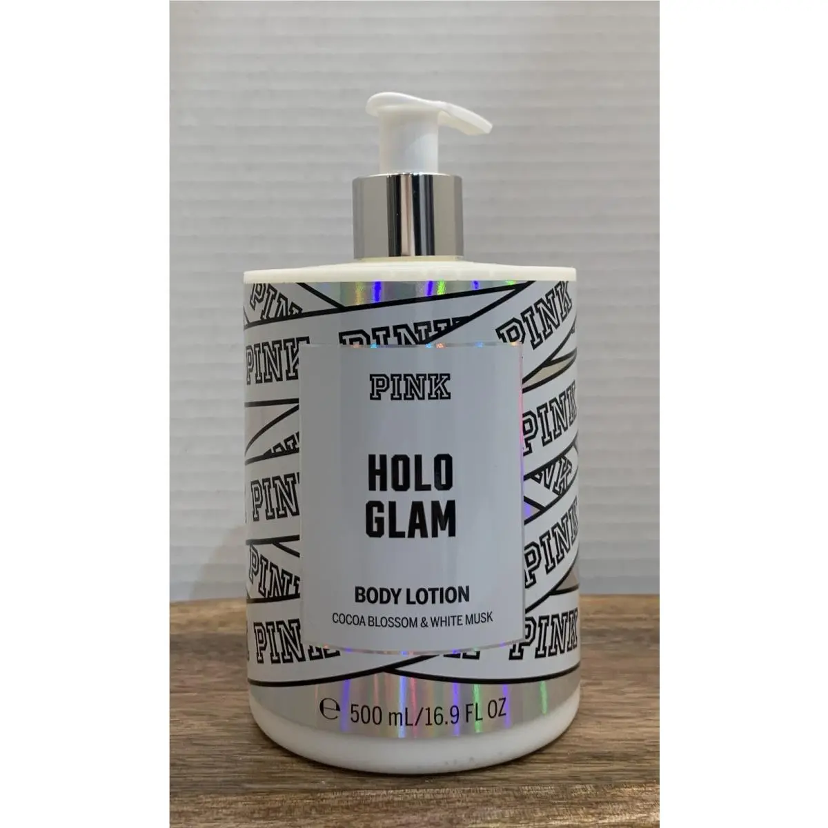 Victoria`s Secret Pink Holo Glam Body Lotion 16.9 Fl.oz