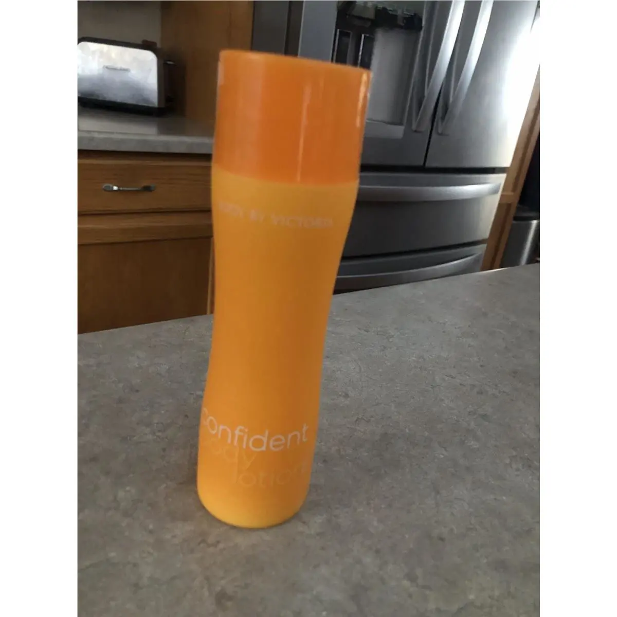 Victoria`s Secret Confident Body Lotion 6.7 fl oz