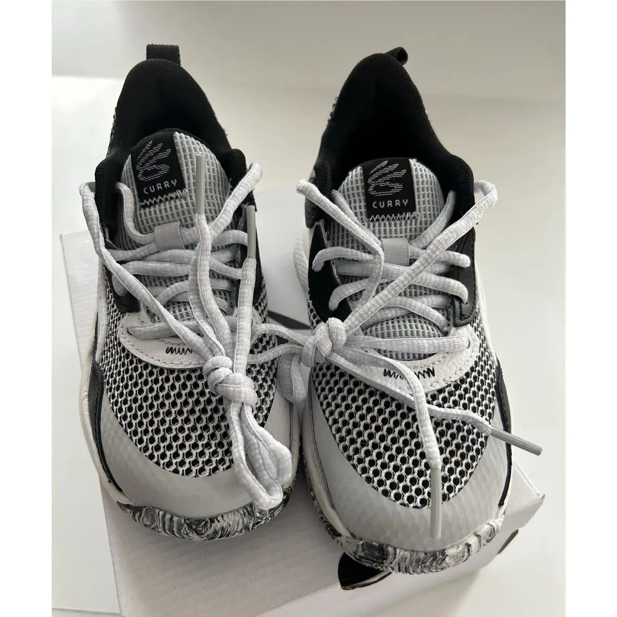 Under Armour shoes - Under Armour Curry 3Z 24 - White (UPC: 0197777570871) 0