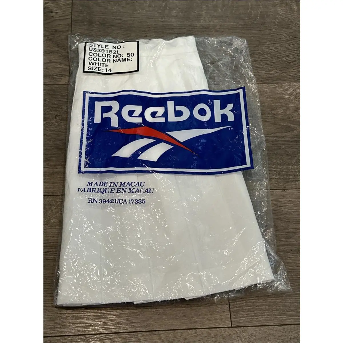 Vintage 90s Women`s Reebok Skirt Size 14 Deadstock White Tennis Sporty 1993
