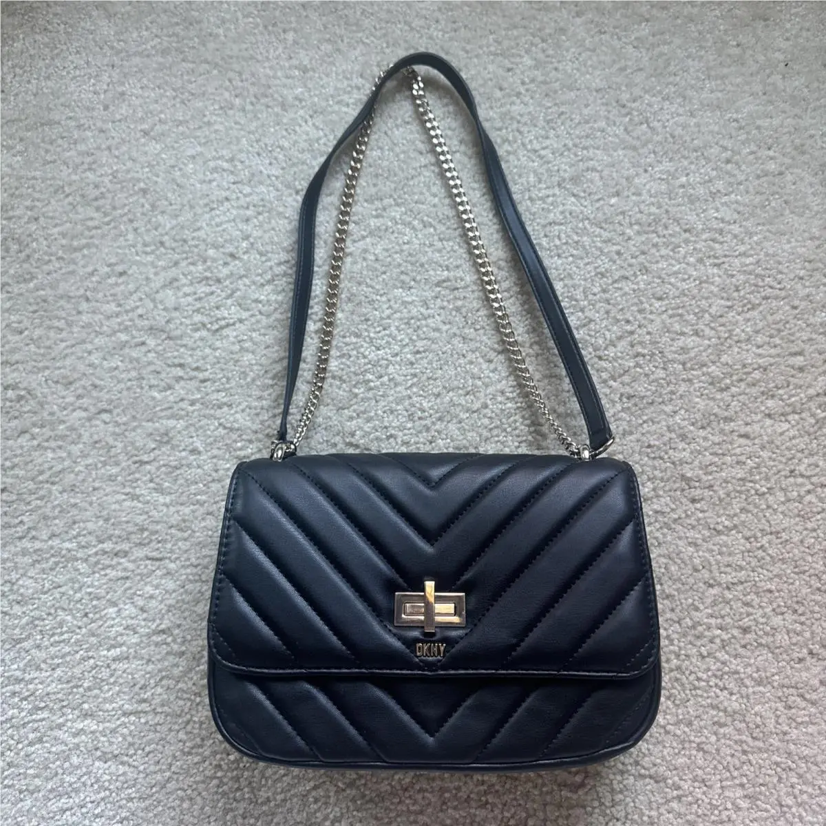 Dkny Black Veronica Large Quilted Shoulder/crossbody Bag with Flap