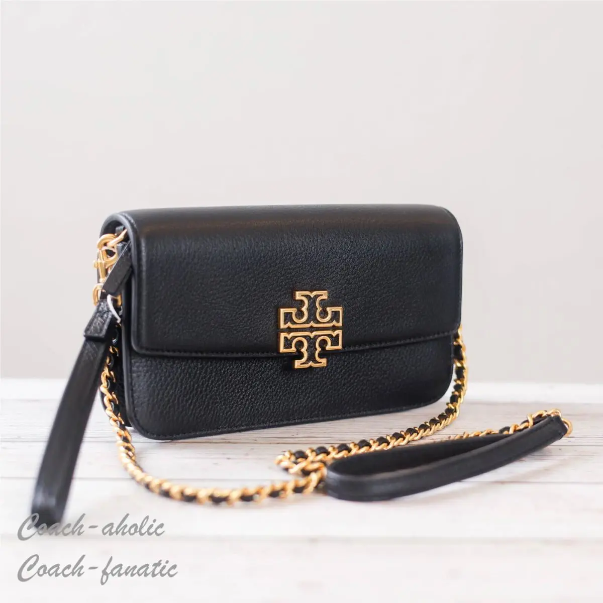Tory Burch Britten Chain Wallet with Wristlet Leather Crossbody in Black