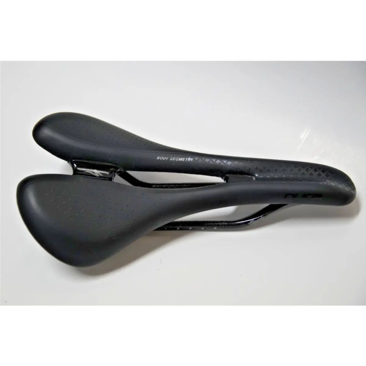 155mm Specialized Oura Carbon Rail Road Saddle