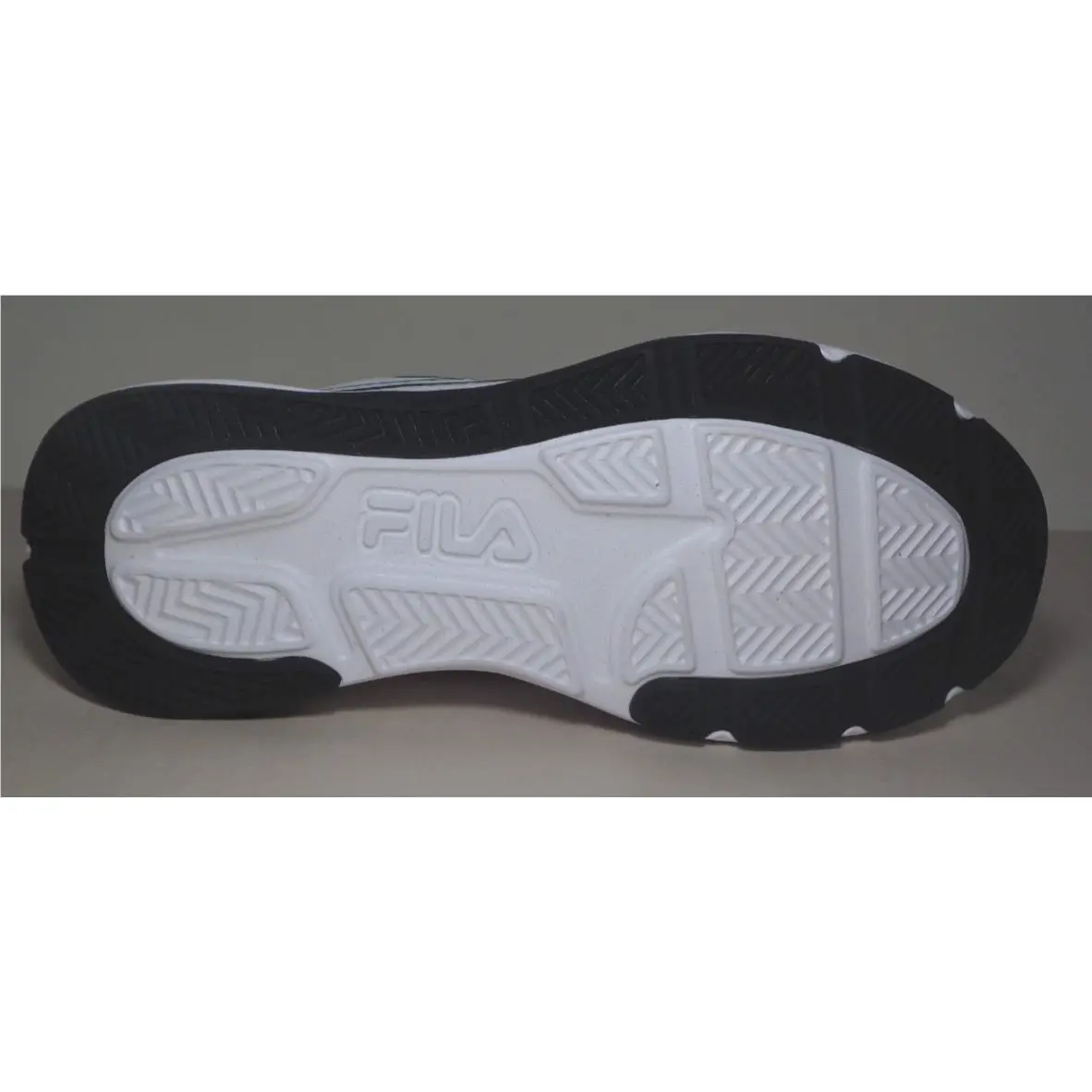 Fila shoes - Action Stride Energized - Action Stride Energized - White / Black / Aven (UPC: 196447867051) 16