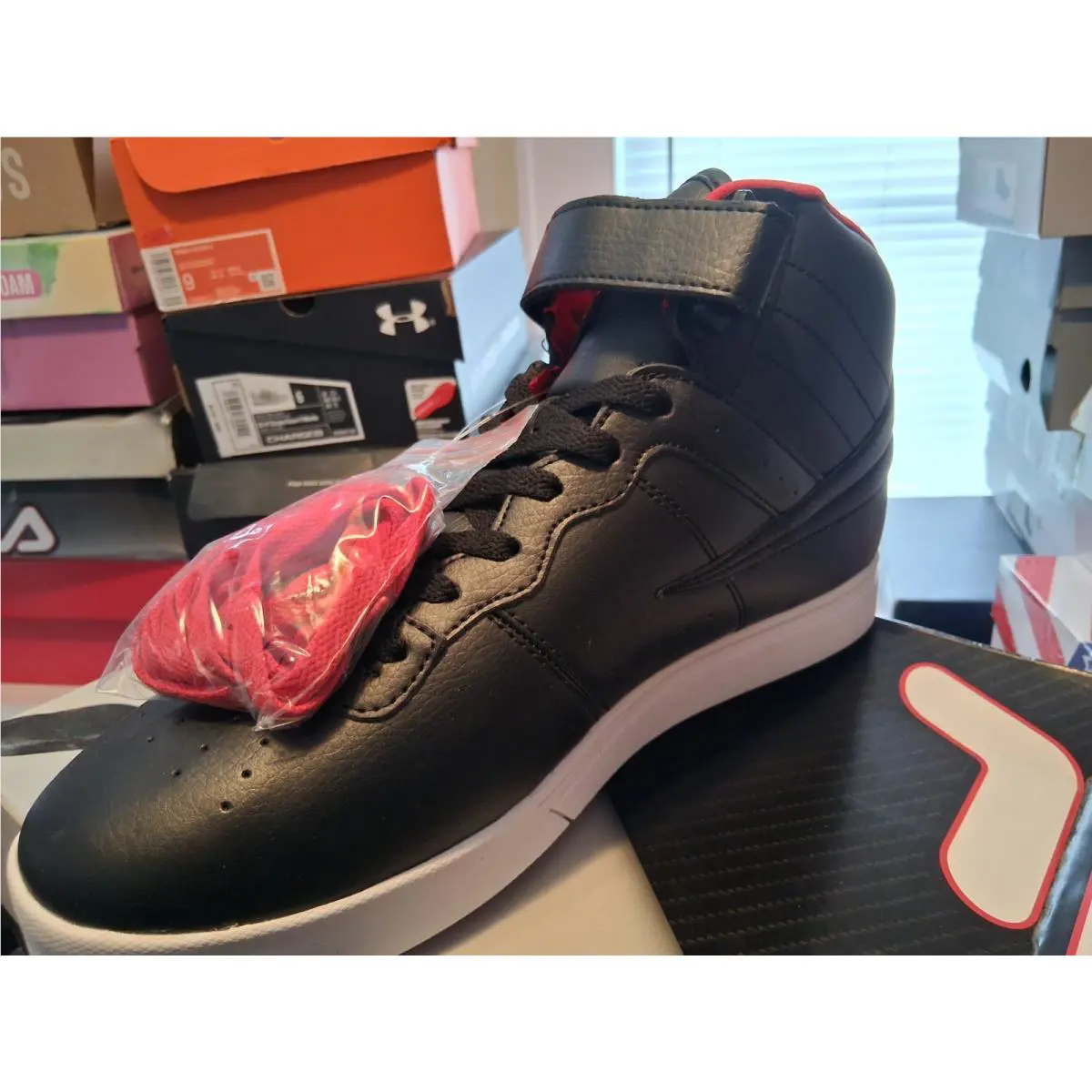 Fila shoes - Fila Vulc 13 - Vulc - Black and Red 4
