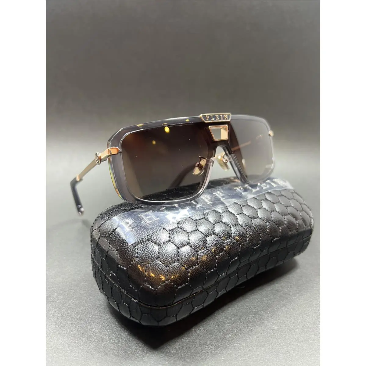 Philipp Plein Legacy Spp008 0M78 Transparent Grey Sunglasses Grey Gradient Lens