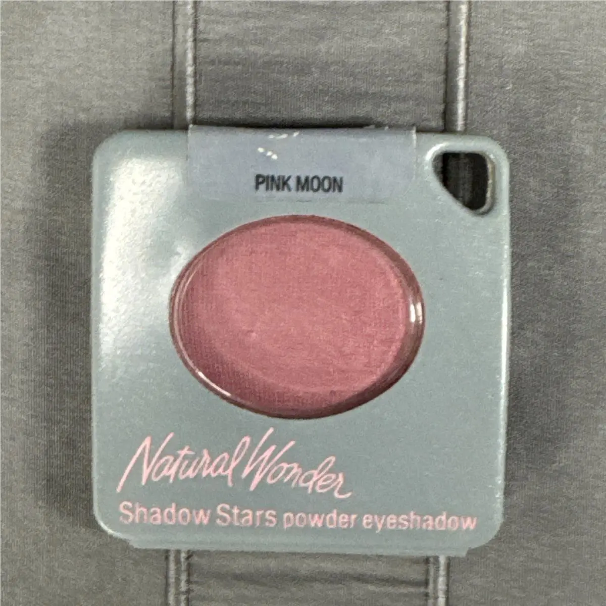 Revlon Vintage Natural Wonder Shadow Stars Pink Moon Powdered Eyeshadow