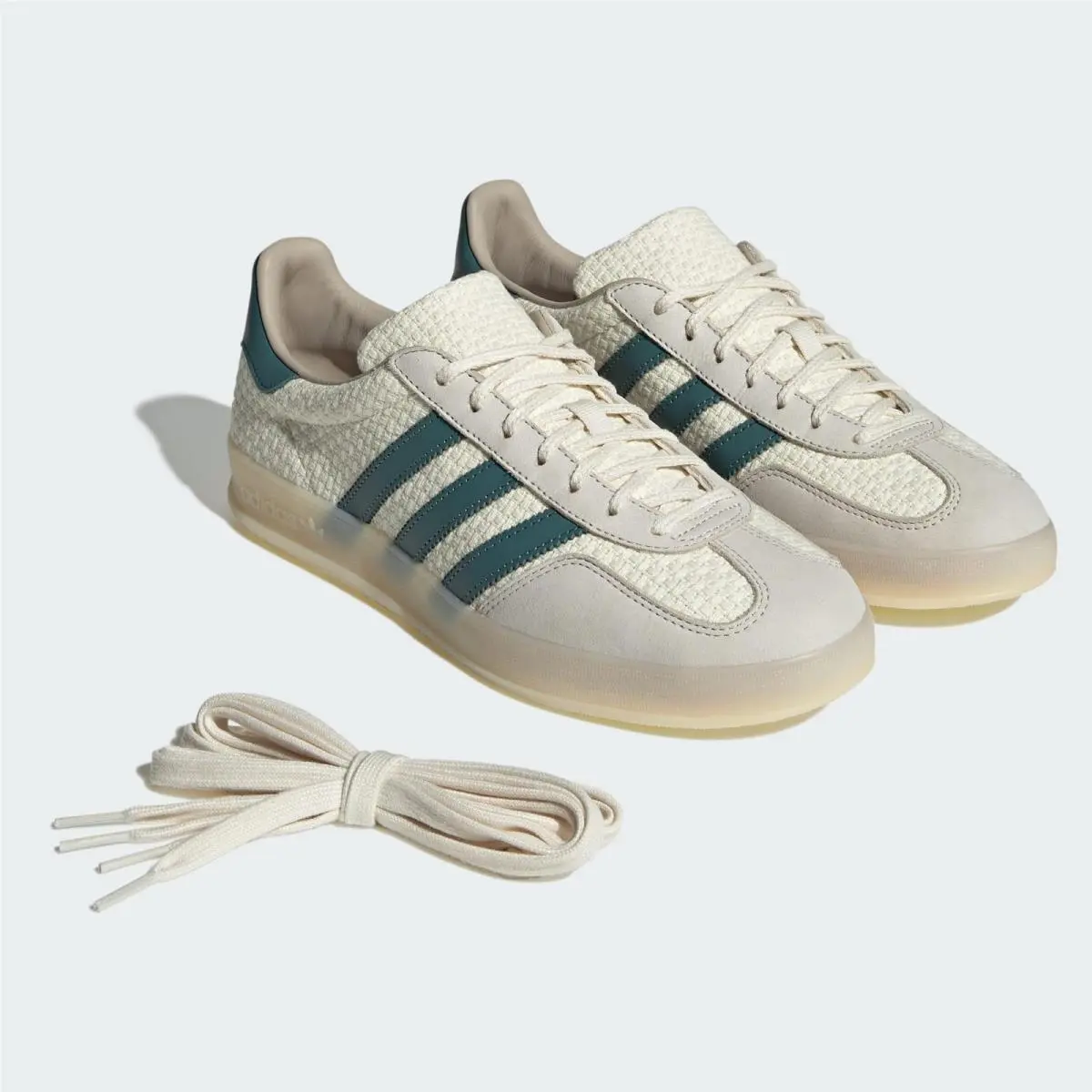 Adidas shoes - Cream White/Preloved Teal/Wonder White 11