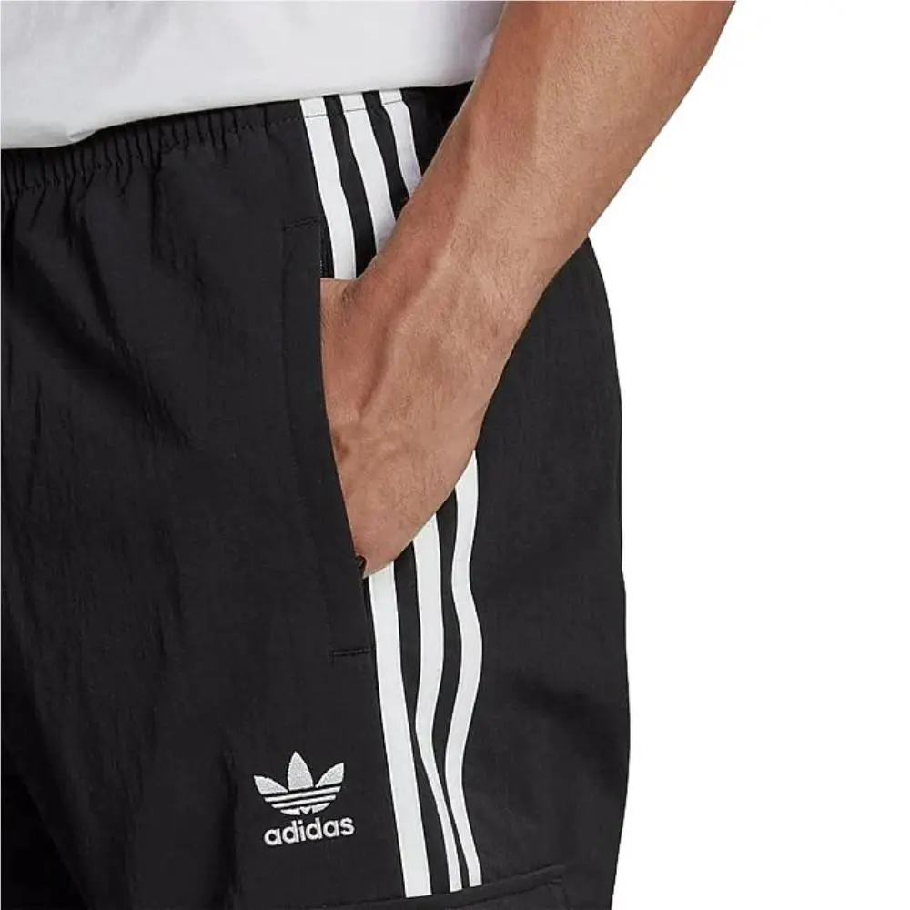 Adidas clothing - Adidas Adicolor Classics HR3364 - Adicolor Classics - HR3364 - Black 1