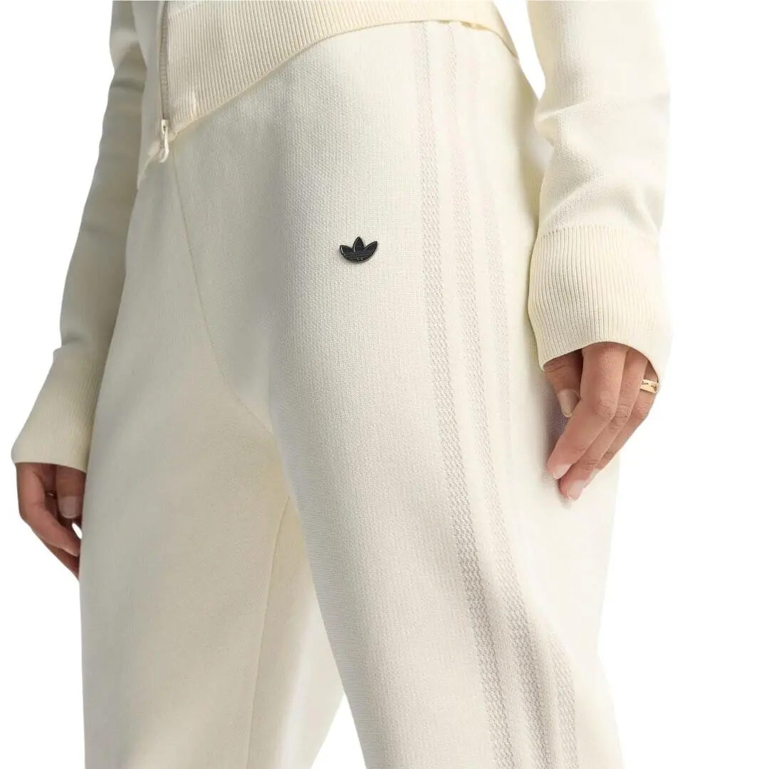 Adidas clothing - Off White 2