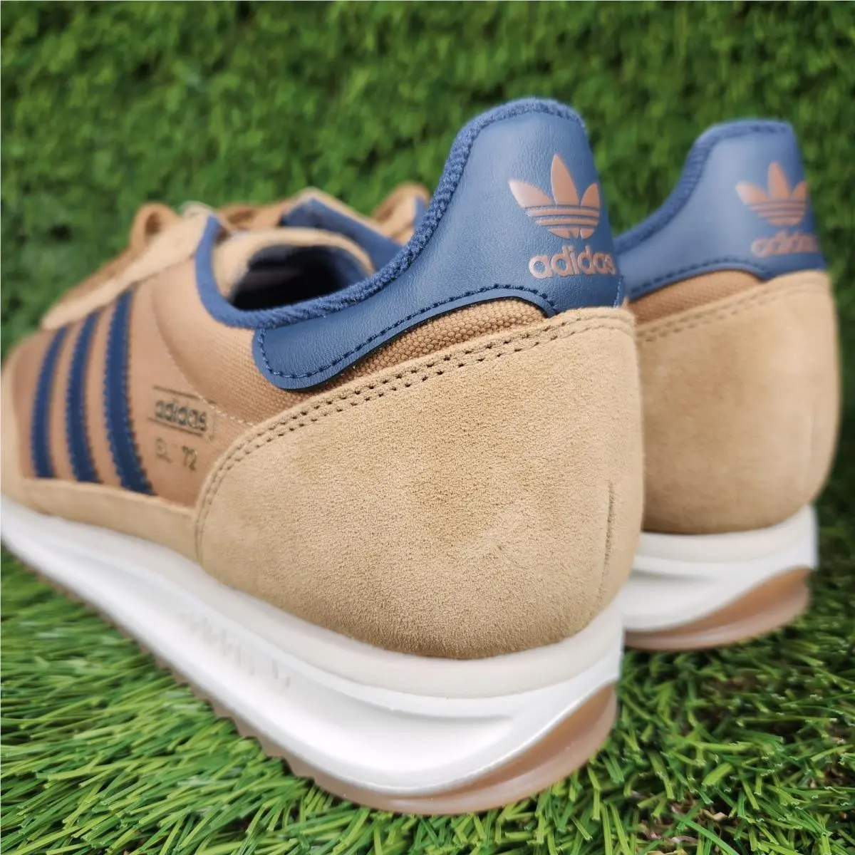 Adidas shoes - adidas SL 72 - JR8770 - Brown 1
