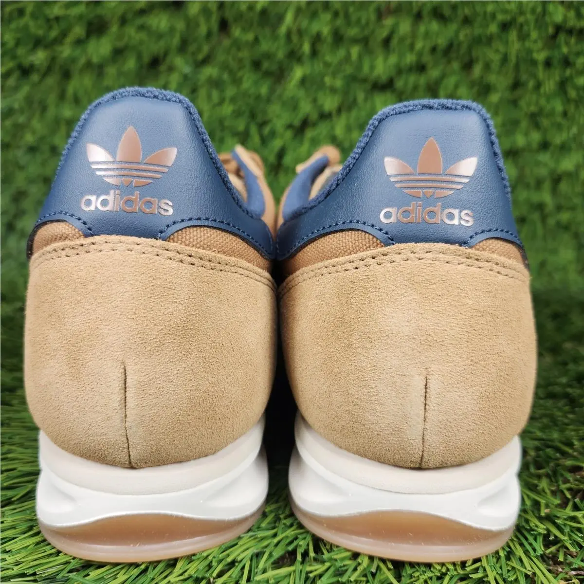 Adidas shoes - adidas SL 72 - JR8770 - Brown 2