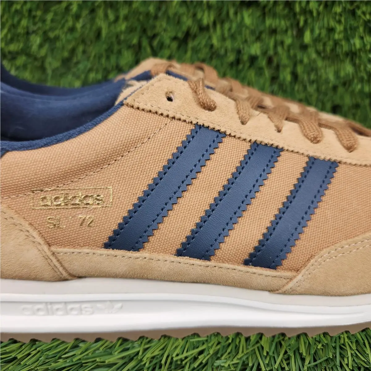 Adidas shoes - adidas SL 72 - JR8770 - Brown 14