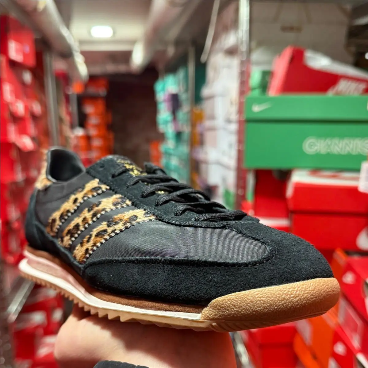 Adidas shoes - adidas SL 72 - Black 15