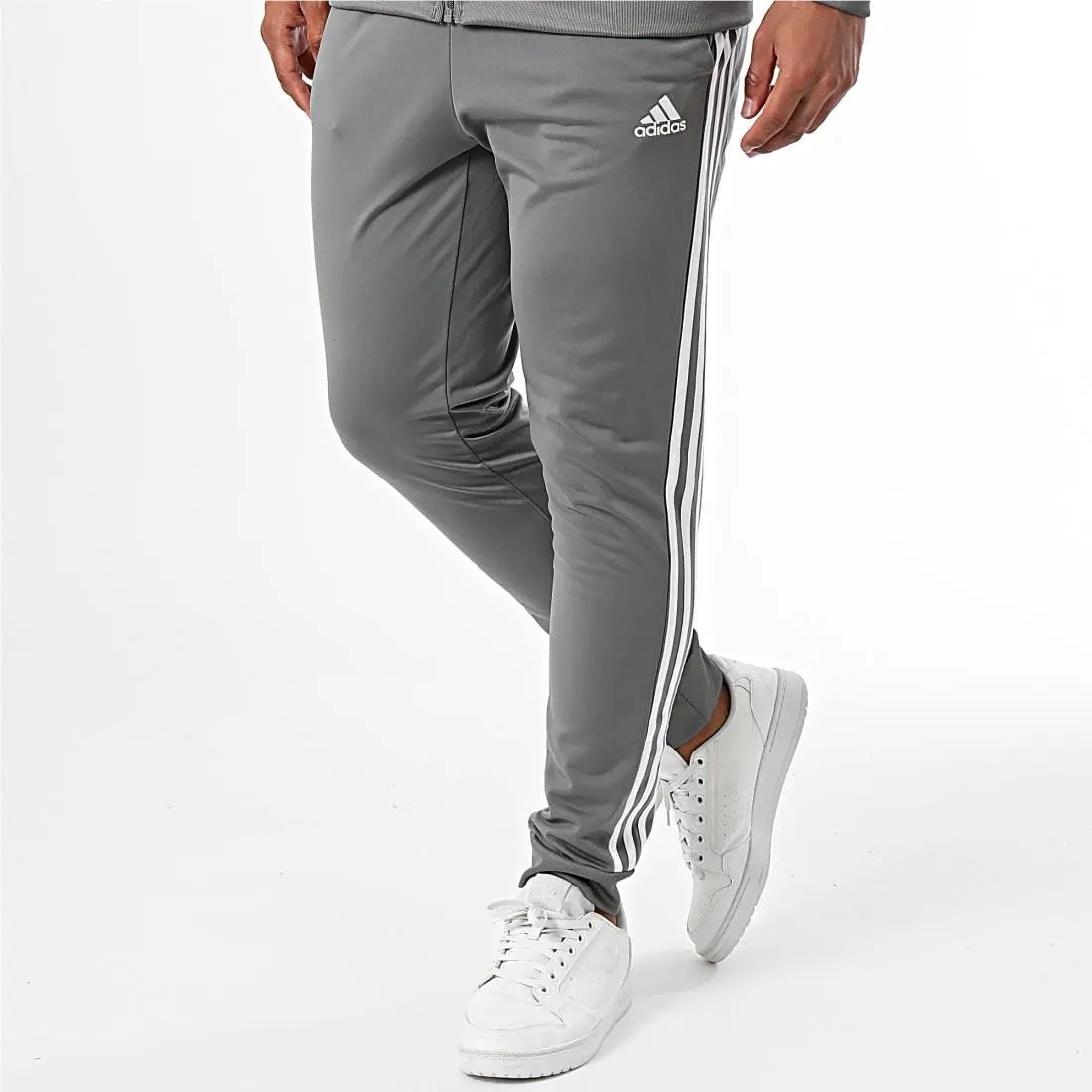 Adidas clothing - IY6649 - IY6649 - Grey Four 22