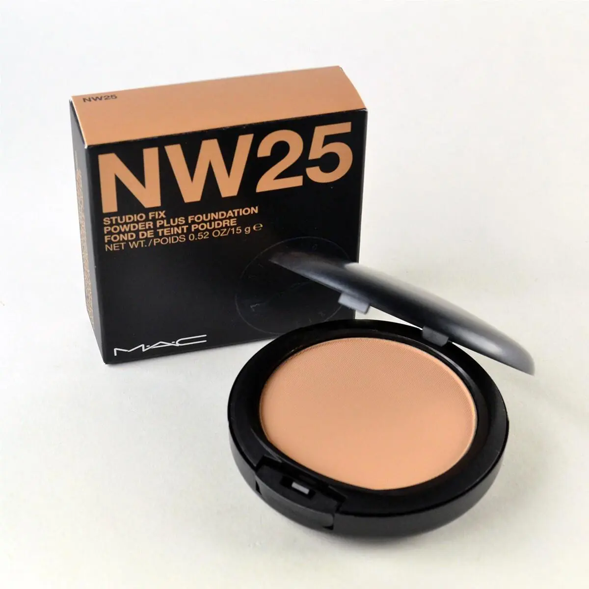 Mac Studio Fix Powder Plus Foundation NW25 - Full Size 0.52 Oz. / 15 g