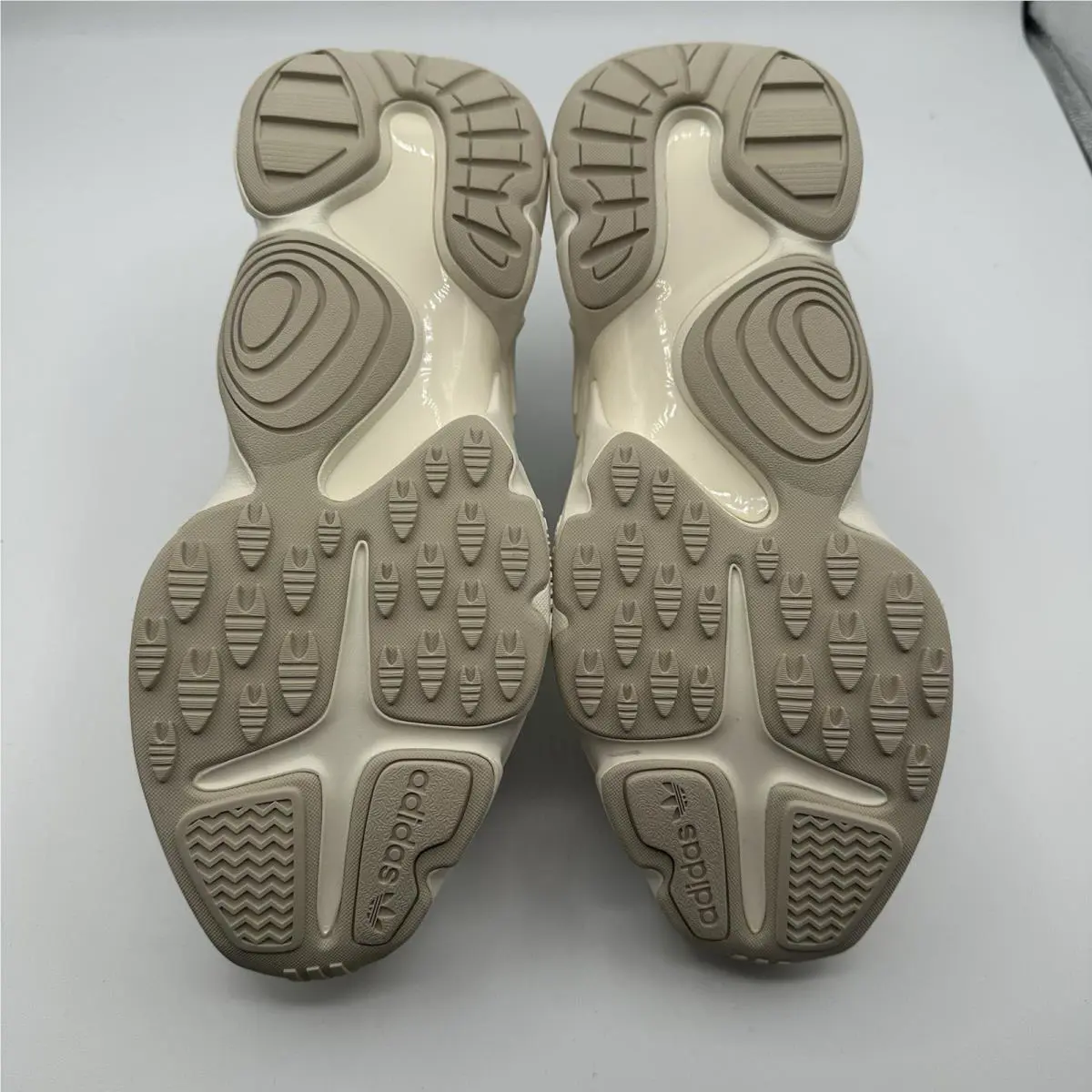 Adidas shoes - adidas Magmur Runner - Magmur Runner - G54683 - White 8