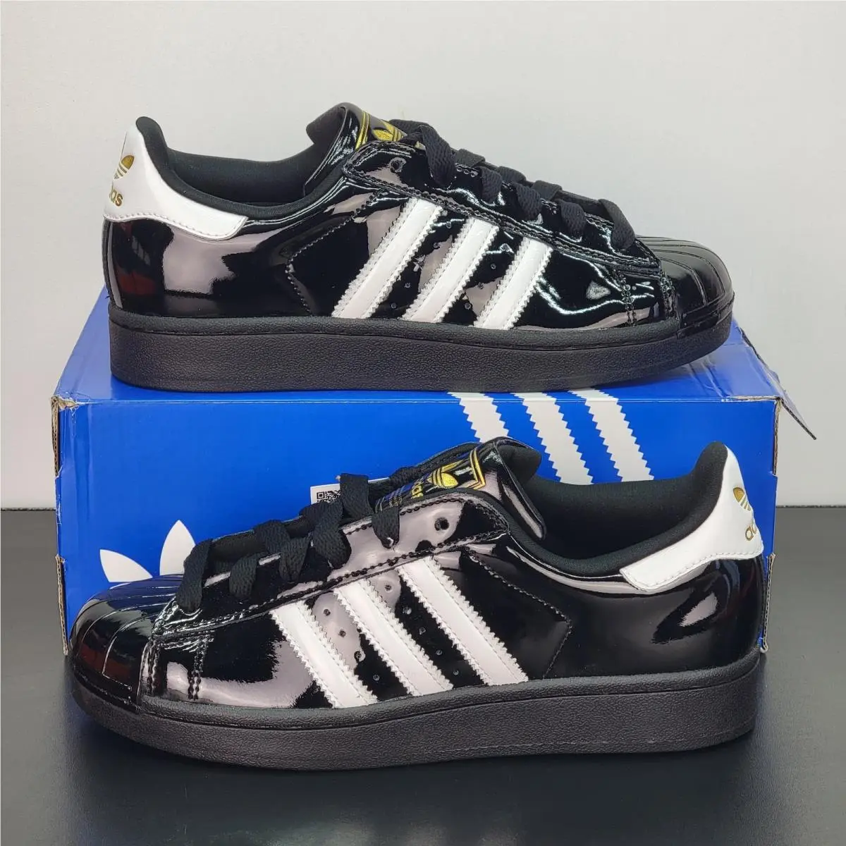 Adidas shoes - adidas Superstar - Superstar - JS4009 - Black 1
