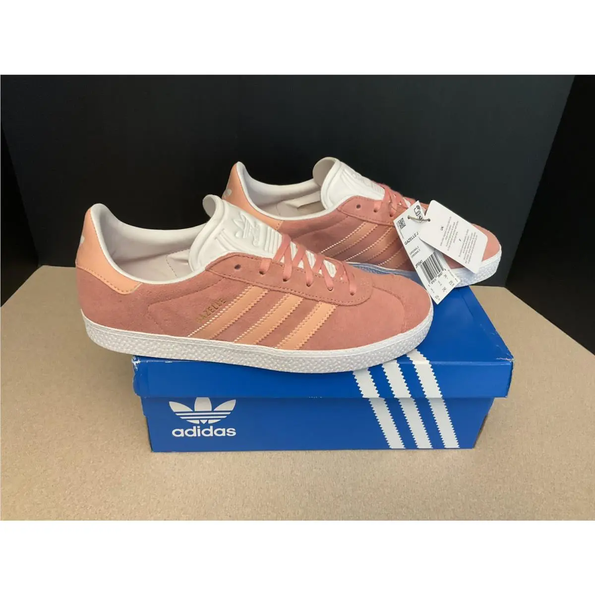 Adidas Gazelle J Semi Pink Spark/glow Pink/white Shoes. 5.5Y - Women’s 7